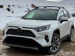 Photo of the vehicle Toyota RAV4