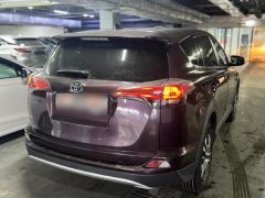 Сүрөт унаа Toyota RAV4