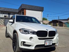 Photo of the vehicle BMW X5