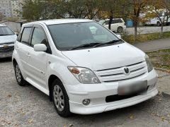 Сүрөт унаа Toyota Ist