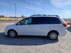 Сүрөт унаа Toyota Sienna