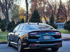 Сүрөт унаа Kia Stinger