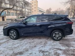 Photo of the vehicle Toyota Highlander