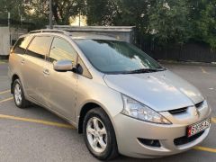 Сүрөт унаа Mitsubishi Grandis