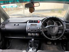 Сүрөт унаа Honda Fit