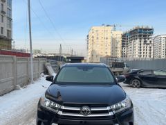 Сүрөт унаа Toyota Highlander