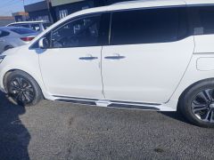 Сүрөт унаа Kia Carnival