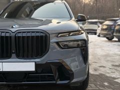 Фото авто BMW X7