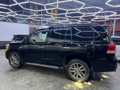 Сүрөт унаа Toyota Land Cruiser