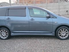 Фото авто Toyota Wish