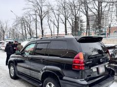 Photo of the vehicle Lexus GX