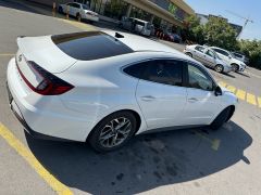 Photo of the vehicle Hyundai Sonata