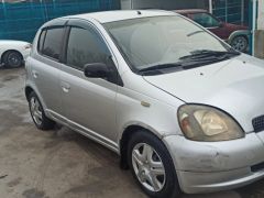 Фото авто Toyota Yaris