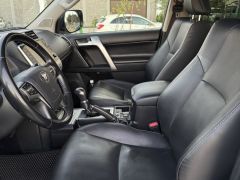 Фото авто Toyota Land Cruiser Prado