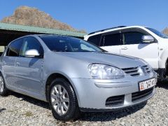 Фото авто Volkswagen Golf