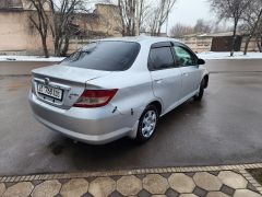 Фото авто Honda Fit Aria