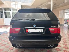 Photo of the vehicle BMW X5