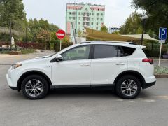 Photo of the vehicle Toyota RAV4