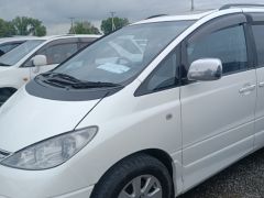 Photo of the vehicle Toyota Estima