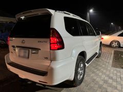 Photo of the vehicle Lexus GX