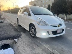 Фото авто Honda Jazz