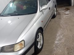 Сүрөт унаа Toyota Carina