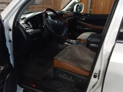 Photo of the vehicle Lexus LX