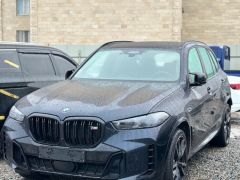 Photo of the vehicle BMW X5