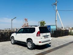 Сүрөт унаа Toyota Land Cruiser Prado