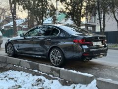 Фото авто BMW 5 серии