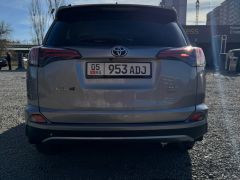 Сүрөт унаа Toyota RAV4