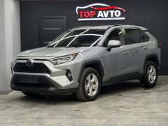 Photo of the vehicle Toyota RAV4