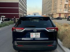 Сүрөт унаа Toyota RAV4