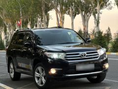 Фото авто Toyota Highlander