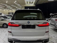 Фото авто BMW X7