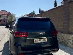 Фото авто Kia Carnival