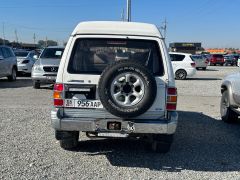 Сүрөт унаа Mitsubishi Pajero