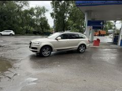 Сүрөт унаа Audi Q7