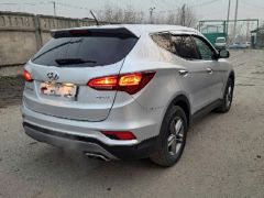 Photo of the vehicle Hyundai Santa Fe