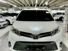 Сүрөт унаа Toyota Sienna