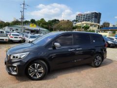 Сүрөт унаа Kia Carnival