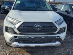 Сүрөт унаа Toyota RAV4