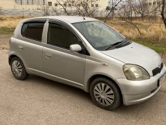 Фото авто Toyota Vitz