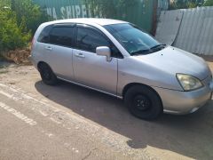 Сүрөт унаа Suzuki Liana