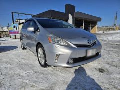 Фото авто Toyota Prius v (+)