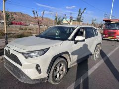 Сүрөт унаа Toyota RAV4