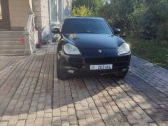 Сүрөт унаа Porsche Cayenne