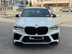 Photo of the vehicle BMW X5