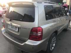 Сүрөт унаа Toyota Kluger