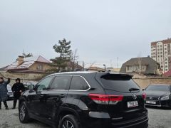 Сүрөт унаа Toyota Highlander